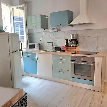 Apartment Beau F2 Au Coeur De Hyeres